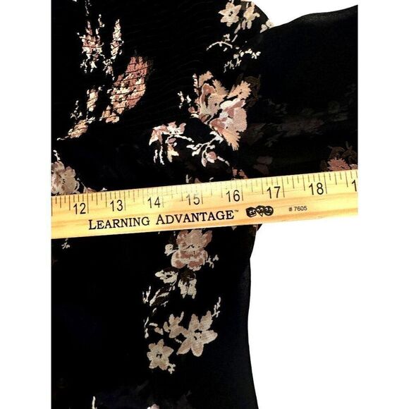 Lucky Brand Semi Sheer Floral Smocked Long Sleeve V-Neck Black Top Sz XS EUC - Picture 9 of 9